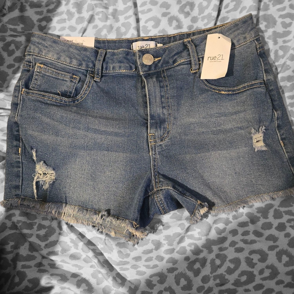 Rue21 Women's Blue Denim Shorts